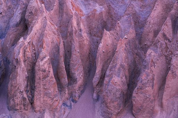 Shapes of de North II — Valle del Arcoiris, Chile